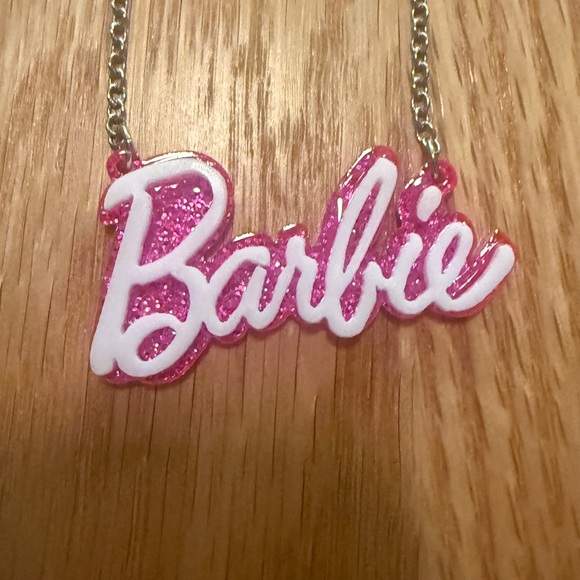 Pink Barbie Racing Costume Set – Size M – Spirit Halloween - Picture 14 of 16